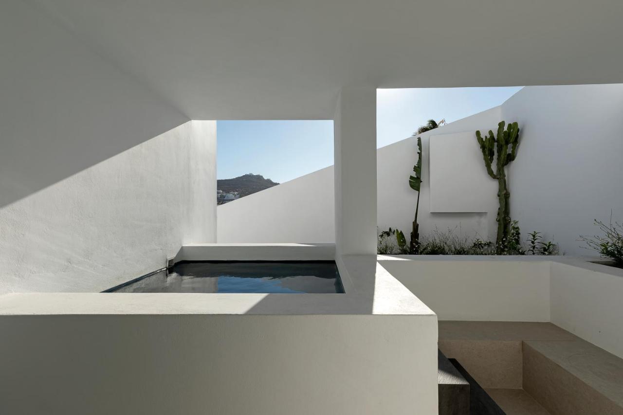Hotel Cubic Mykonos Seafront Design Ornos (Mykonos)